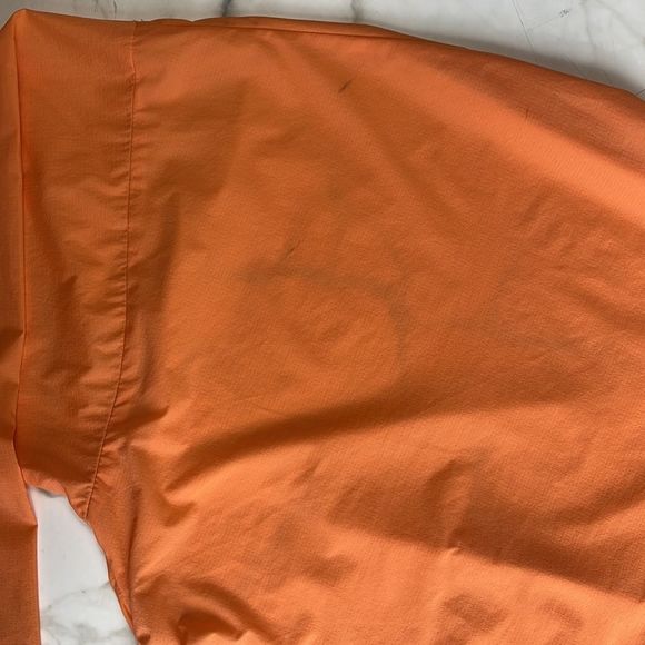 Nike cropped running jacket - Picture 4 of 8